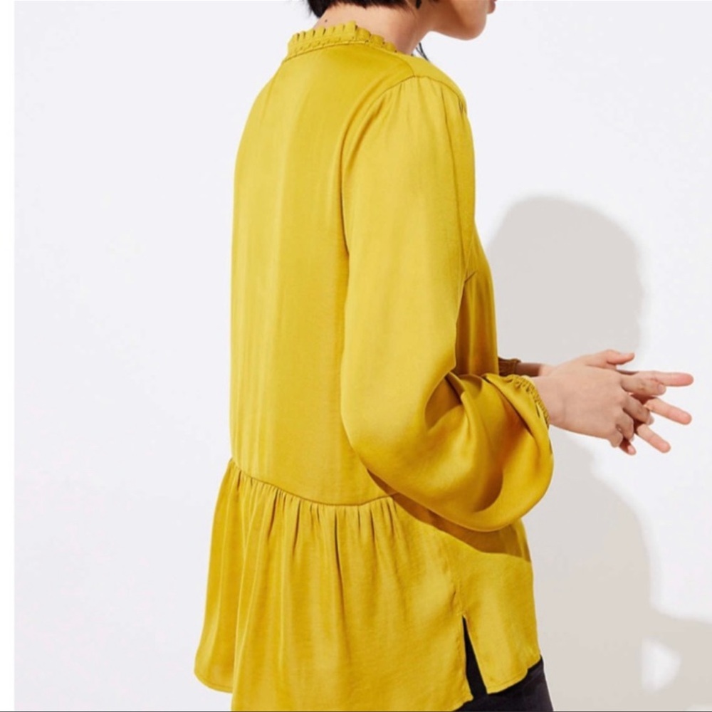 LOFT Key Hole Long Sleeve Back Peplum Blouse NWT
